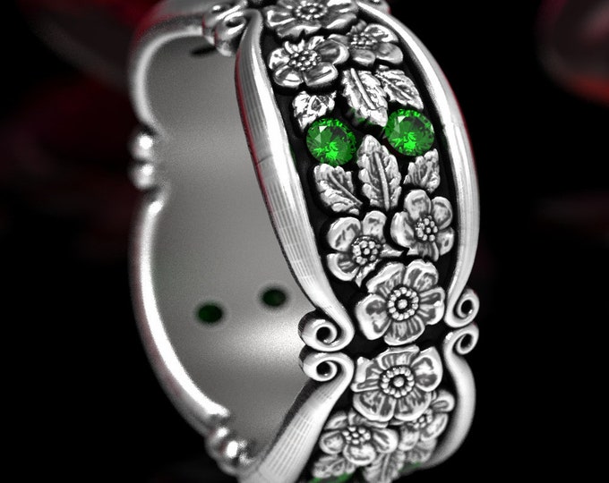 Forget-me-not Wedding Band, Sterling + Emerald Wedding Ring, Sterling Silver Floral Ring, Flower Wedding Band, Nature Inspired Ring, 184-R4