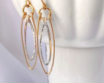 pendientes de plata de oro cuelgan elípticos largos simples hechos a mano Designinggems