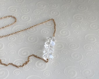 Collar de diamantes Herkimer en cadena rellena de oro de 14 k con una claridad y forma increíbles.