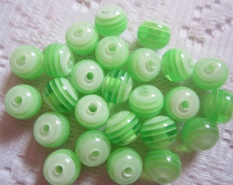 25  Shades of Spring Green Transparent Striped Round Resin Acrylic Beads  8mm