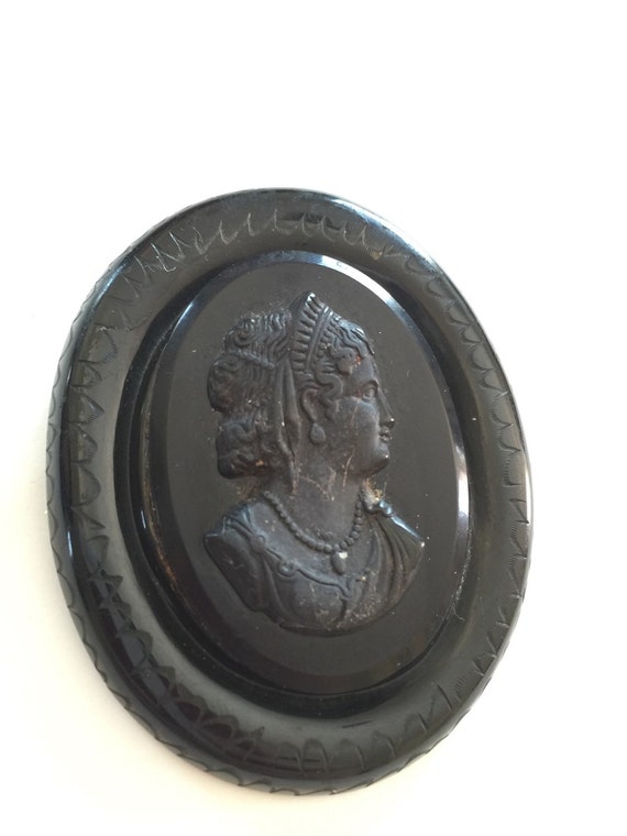 Vintage Cameo Pin, Victorian Revival, Black Mourn… - image 2