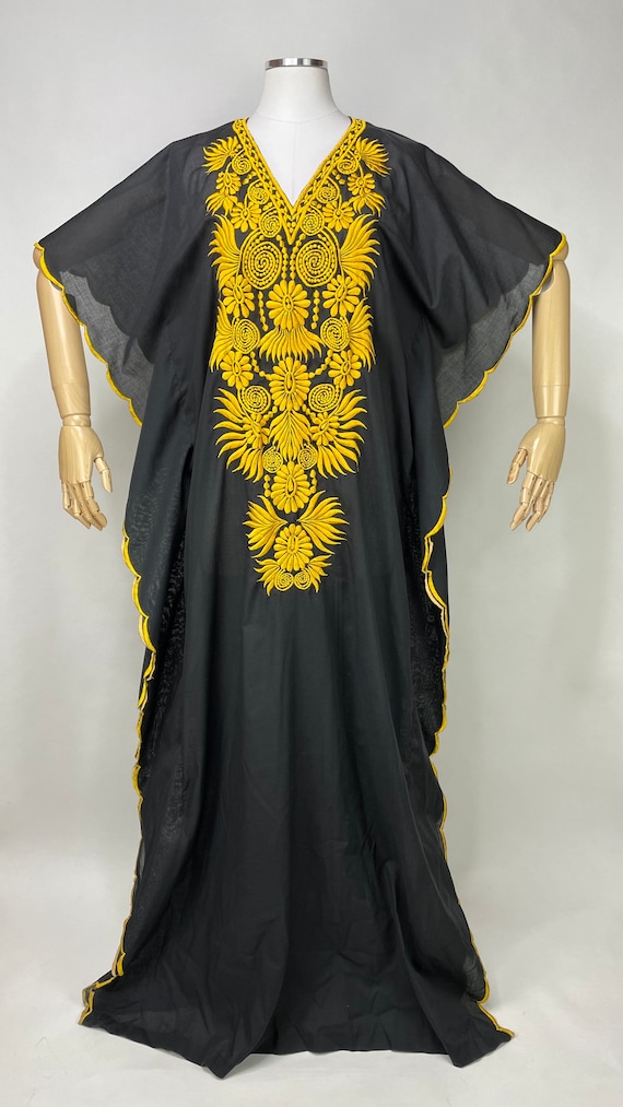 Vintage 1970s Black & Gold Embroidered Abstract F… - image 2