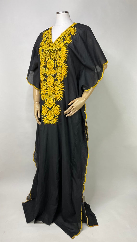 Vintage 1970s Black & Gold Embroidered Abstract F… - image 3