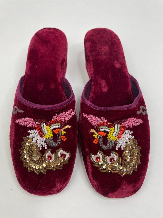 Vintage 50s60s Burgundy Velvet Chinese Slippers w Ha… Gem