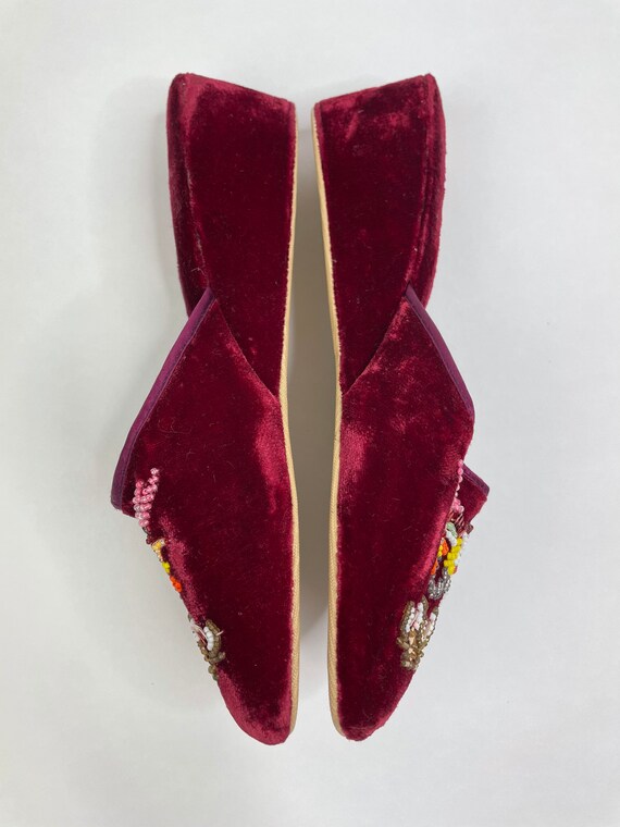 Vintage 50s60s Burgundy Velvet Chinese Slippers w Ha… Gem