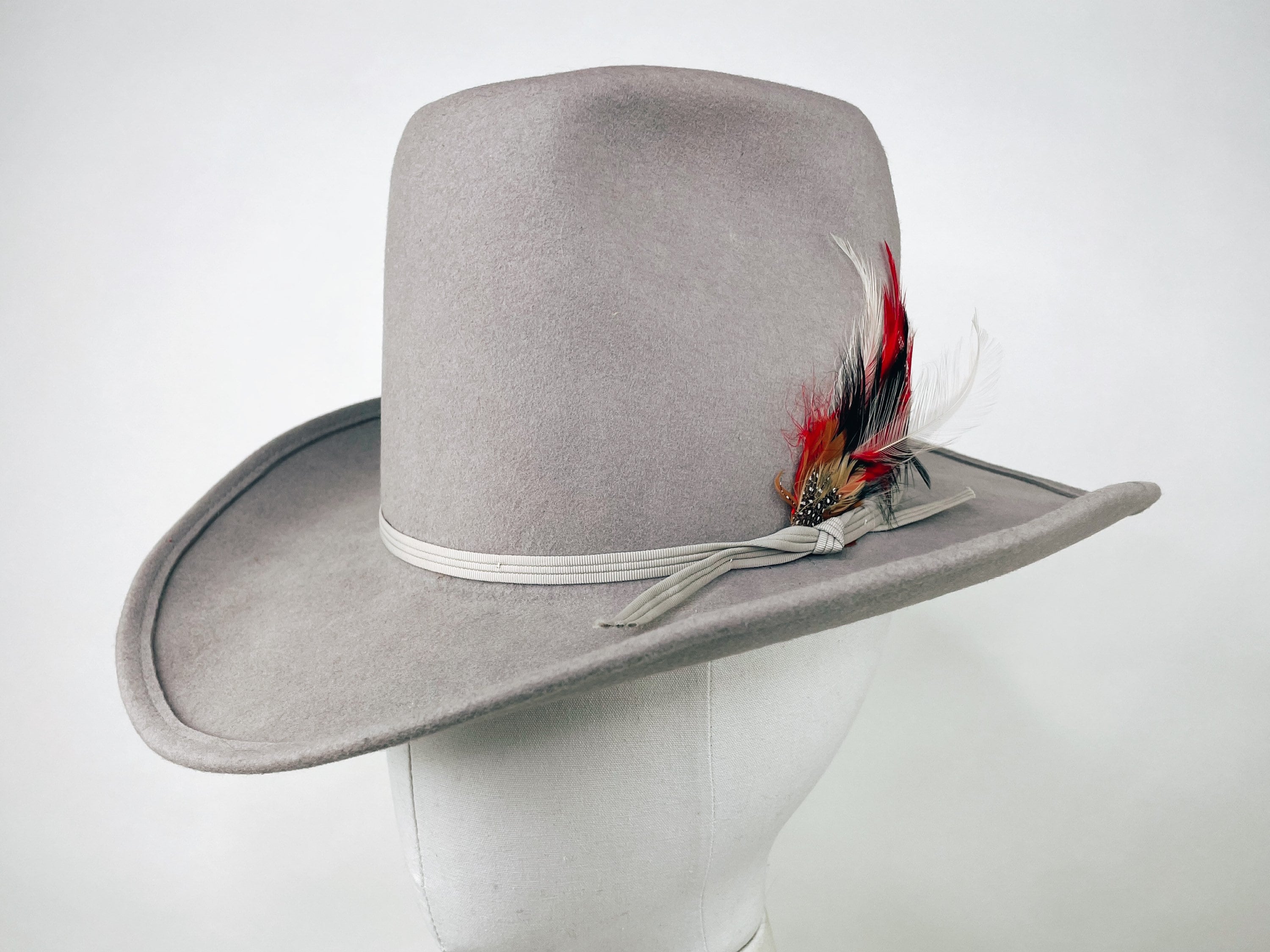Vintage Light Gray Western Cowboy Wool Lariat Hat W Feather Cluster Band by Eddy Bros. Bar Ranch Size 7 1/8 | Country, Cowboy, Musician,