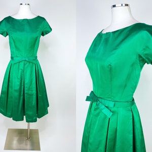 1950s Holiday Green Formal Cocktail Dress w Bow & Accordion Skirt by Suzy Perette S-M | Vintage, Christmas, Gift, Rockabilly