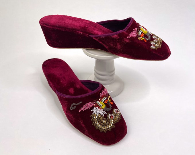 Vintage 50s60s Burgundy Velvet Chinese Slippers W Hand Beaded Phoenix