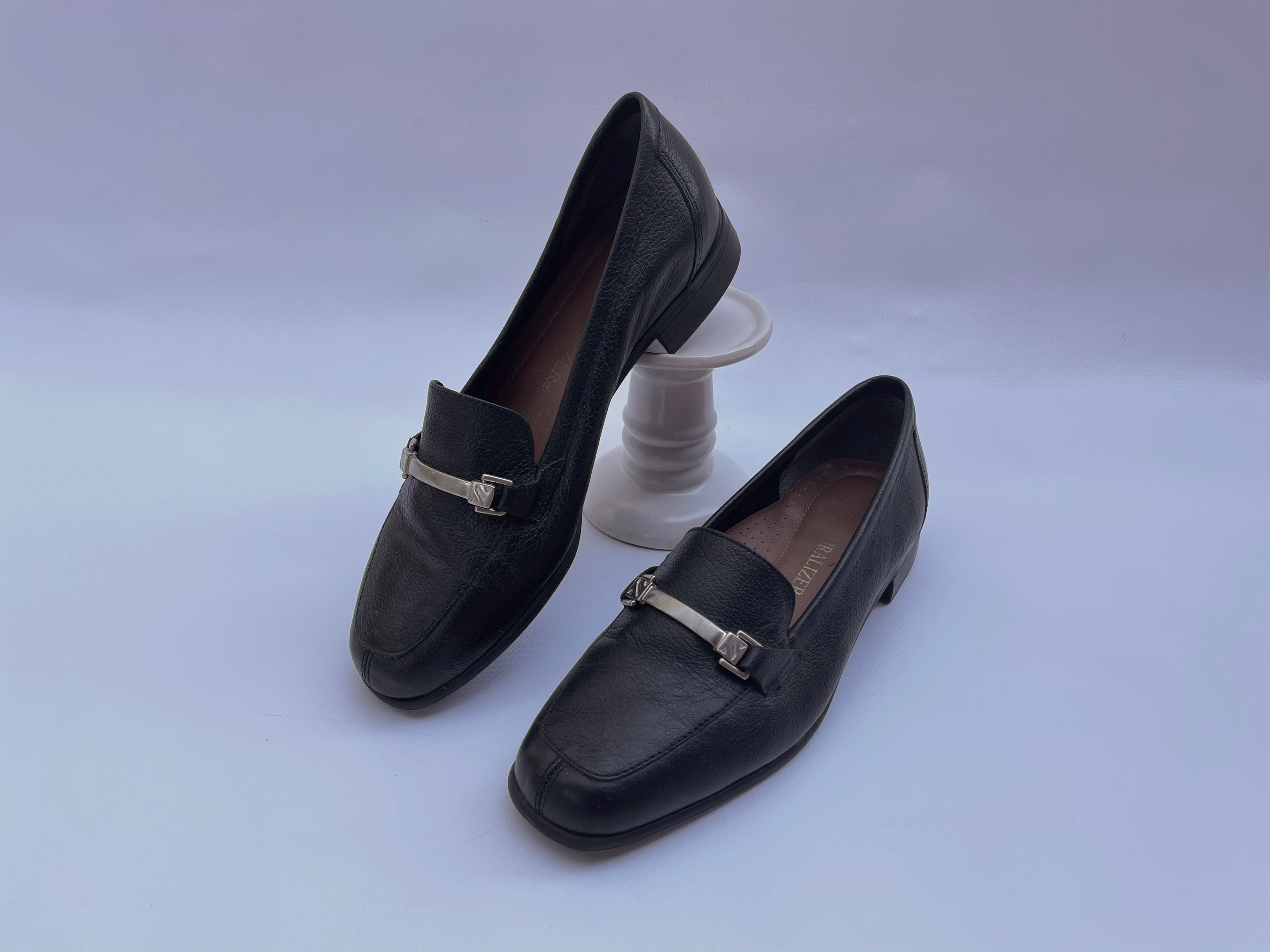 de cuero negro en mocasines con de plata por - Etsy España