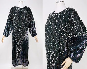 1980s M/L Black Iridescent Full Length Straight Beaded / Sequin Gown W Long Sleeves / 20s Art Deco Look / Formal Party Dress