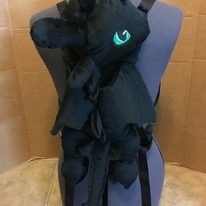 Auf Bestellung - Black Dragon Rucksack angefertigt