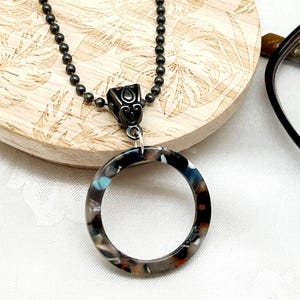 Eyeglass Loop Necklace Chain, Multi color Acetate Ring Glasses Necklace, Sunglasses Chain, Reading Glasses Chain, Eyeglass Lanyard, Gift Box