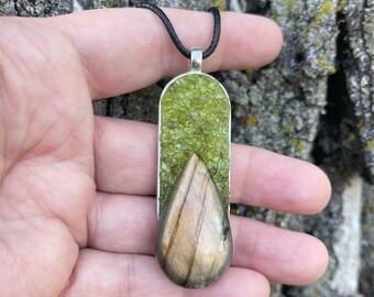 Labradorite golden flash & Peridot gemstone metaphysical magick pendant spiritual hippie bohemian crystal jewelry by Sapphire Moonbeam