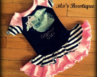 Nancy-klänningsmönster, lager-på-lager-kjol och ärmar med volanger för stickade material storlekar 6-12 månader upp till 7-8 år