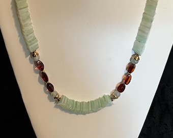 CHALCEDONY NECKLACE