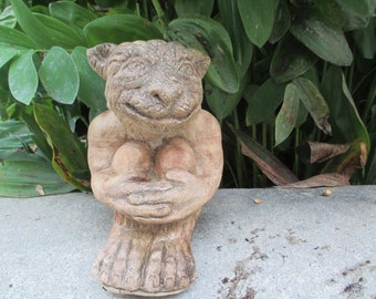 Cat Gargoyle Statue