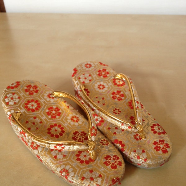 Japanese vintage children's metallic chrysanthemum floral crest obi brocade zori kimono sandals