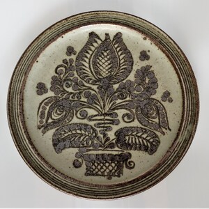 Elly and Wilhelm Kuch Studio Ceramic .German Pottery Wall Plate. Wilhelm und Elly Kuch Studiokeramik art pottery große Wandplatte.