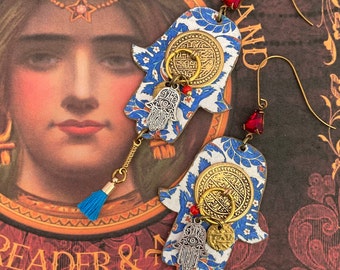 Boucles d'oreilles talisman oriental, esprit roulotte, danse du ventre, bohème gipsy, pendentif artisanal, porte bonheur, diseuse