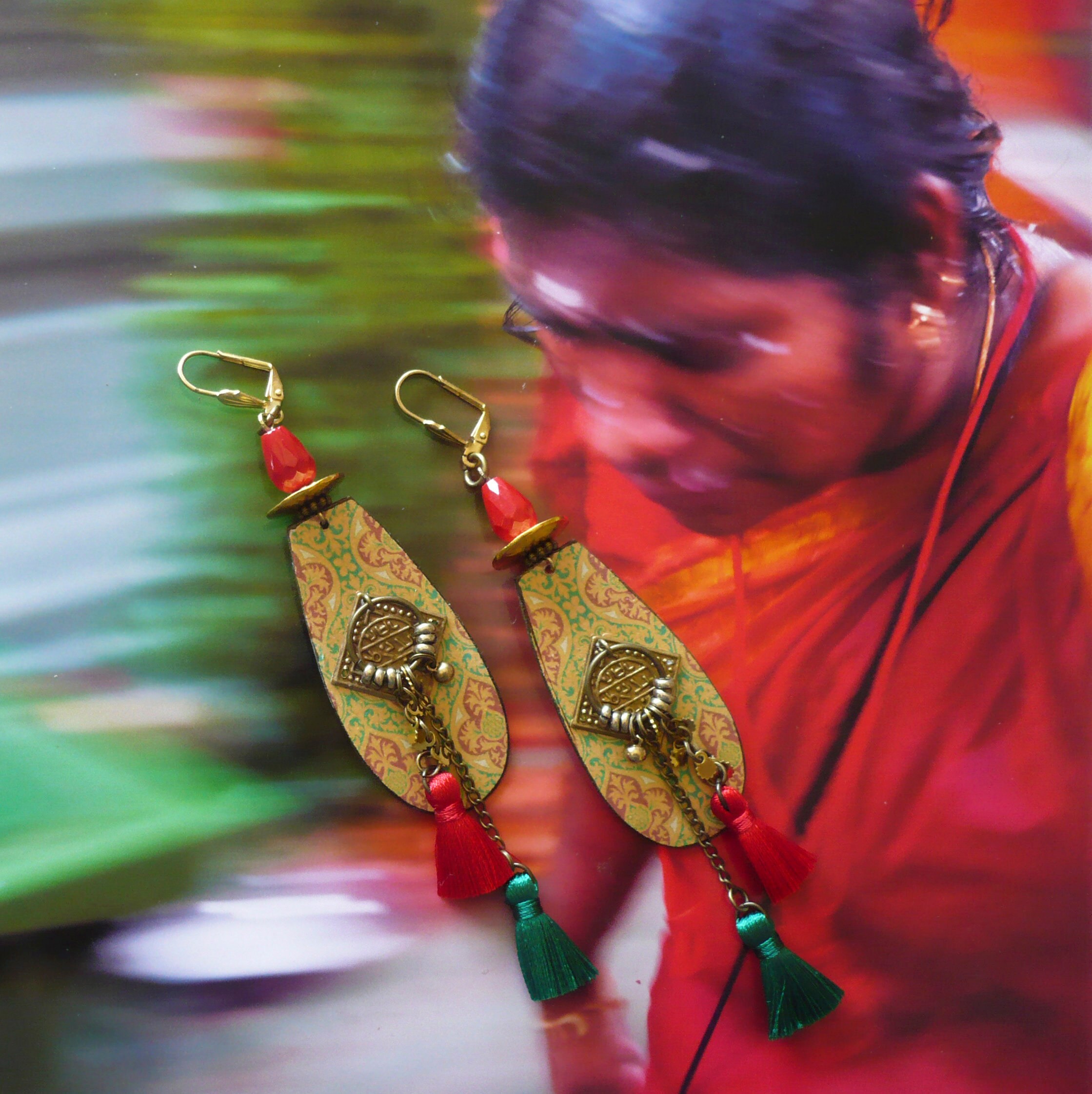 Pendientes étnicos indios largos pompones joyas nómadas Etsy