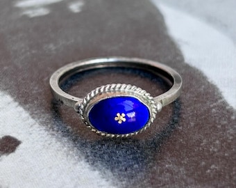 Anillo vintage de esmalte azul, talla 6.5