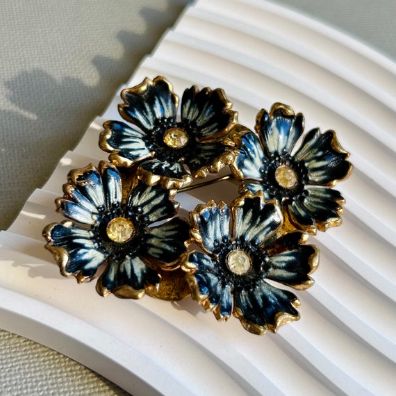 Black Flower Enamel Vintage/Antique Huge Brooch, … - image 1