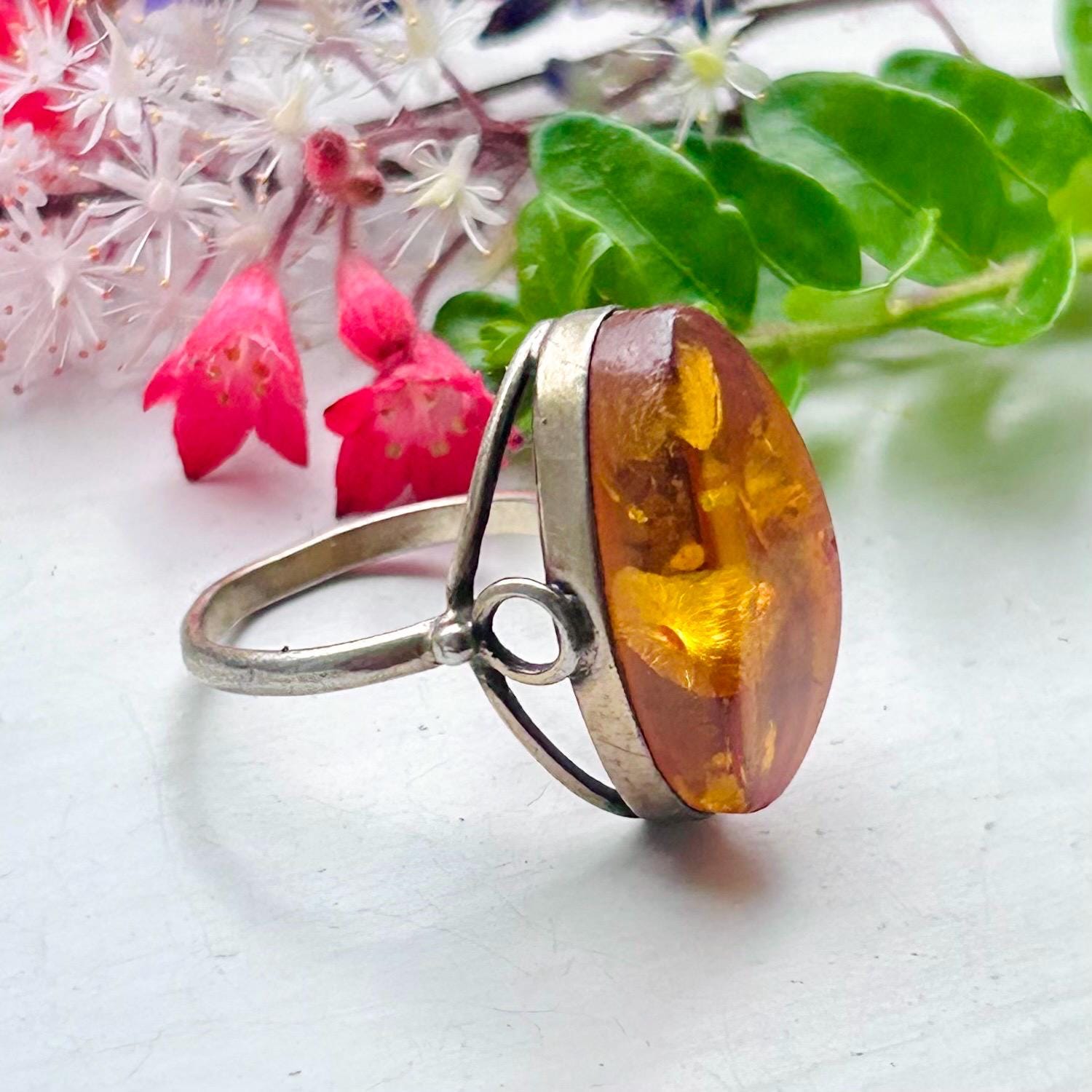 Bague Art Déco En Argent Avec Un Cabochon D'ambre Baltique – Taille 54, Vintage