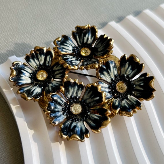 Black Flower Enamel Vintage/Antique Huge Brooch, … - image 4