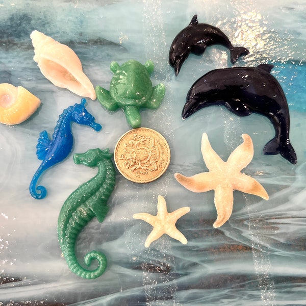 Fused glass undersea creatures and shells - craft use - mixed or single sets of 5. Bullseye COE 90 but can be cold-fused to any glass