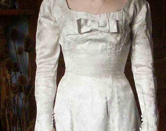 Vestido de novia vintage de los años 50, brocado plateado, talla pequeña