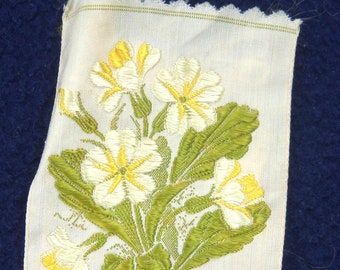 Seda de tabaco vintage coleccionable, alrededor de los años 1920-30, seda tejida en miniatura con flor amarilla. ¡Regalo de Pascua!