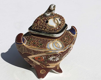 Vintage Satsuma Ceramic Incense Burner, Dog Lid, Japanese Decor