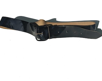 Vintage-Gürtel in schwarzer Lacklederoptik, ca. 1950er-60er Jahre