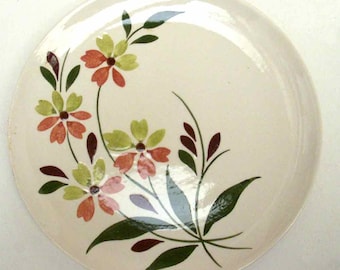 Plato vintage de cerámica Adams, diseño floral pintado a mano, plato de té Meadow Tea de la década de 1930