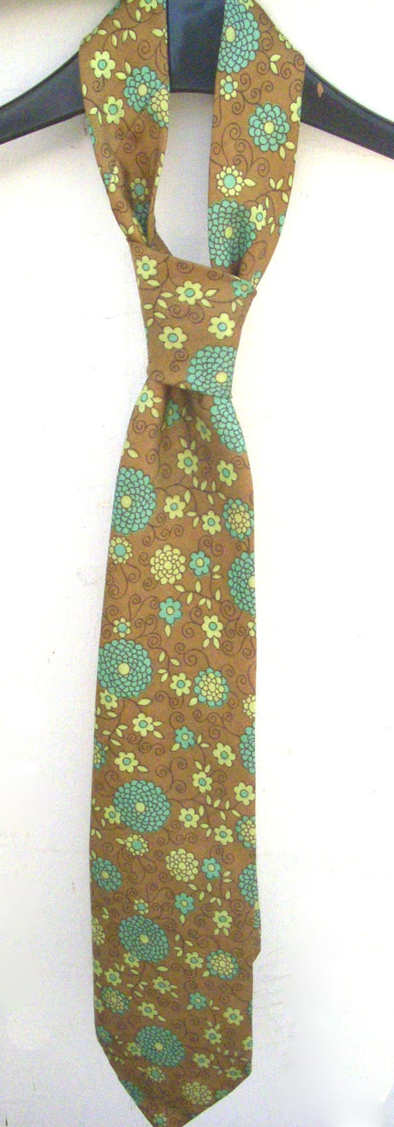 Stunning vintage Flower power tie, wider style, si