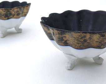 Antyczne, „królewskie” porcelanowe misy, O & E G Austria, około lat 10. XX wieku