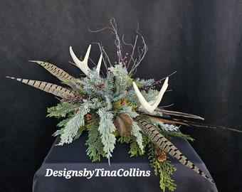 Antler Floral-Antler Centerpiece-Antler Arrangement-Deer Antler Floral-Christmas Antler Floral-Lodge Cabin Floral-Woodland Centerpiece