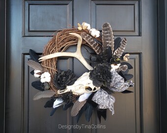 Antler Wreath-Deer Antler Wreath-Halloween Wreath-Gothic Wreath-Deer Skull Wreath-Deer Skull Decor-Gothic Skull- Gothic Skull Decor