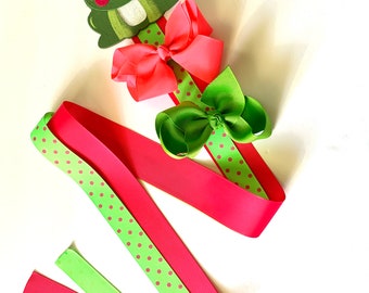 Cute Green Pink Frog Frogs Polka Dots Hairbow Holder Holds Hairbows Grosgrain Ribbon Hairbow Organizer Bow Hanger Hair Bow Clip Storage