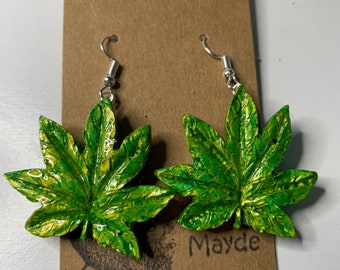 Pot leaf earrings 7 leaf