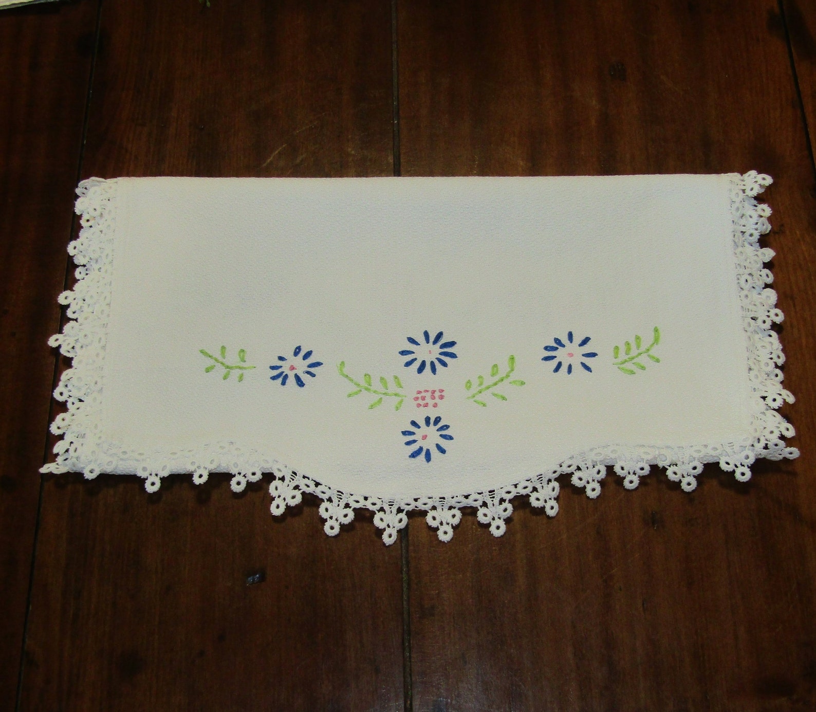 Vintage Table Runner Etsy