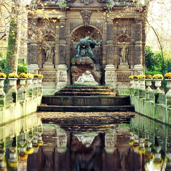 Paris Medici Lovers Fountain Fine Art Photograph, Wall Art, Room Decor, Love Image, Photo Gift, Paris Print, Europe Photograph, France Art