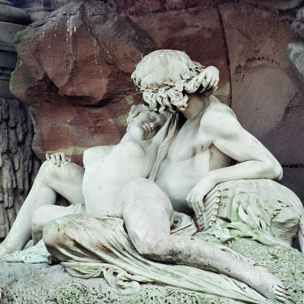 Paris Medici Lovers Fountain Statue Fine Art Photograph, Wall Art, France Image, Paris Photo, Jardin du Luxembourg Photo, Stone Statue Image