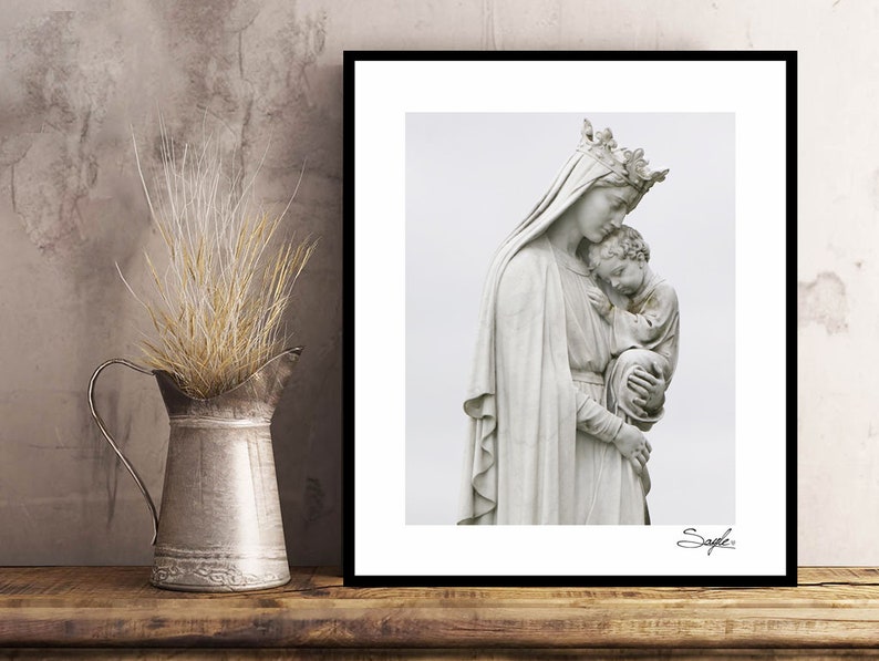 Queen Mary and Christ Child Statue Fine Art Photograph Wall Etsy