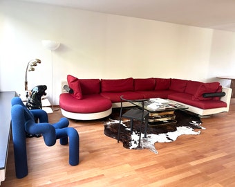 PHENOMENAL, POSTMODERN 1980s B&B Italia Antonio Citterio Sity Sofa Sectional in Maroon and Eggshell-- 4 Pieces 16' Feet long!