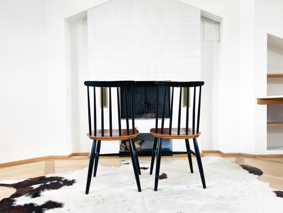 Scandinavian Fannet Spindle Dining Chairs by Ilmari Tapiovaara