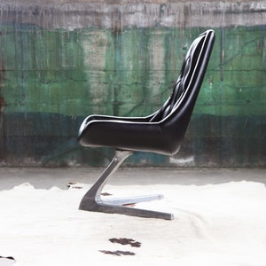 SOLD Black Tufted Vladimir Kagan Sculpta Star Trek Unicorn Swivel Chair With Steel V Base by Chromcraft, 1966 image 7