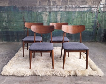 Set of Four 1960s High Quality Mid Century Walnut Dining Chairs for Stanley Furniture by Paul Browning