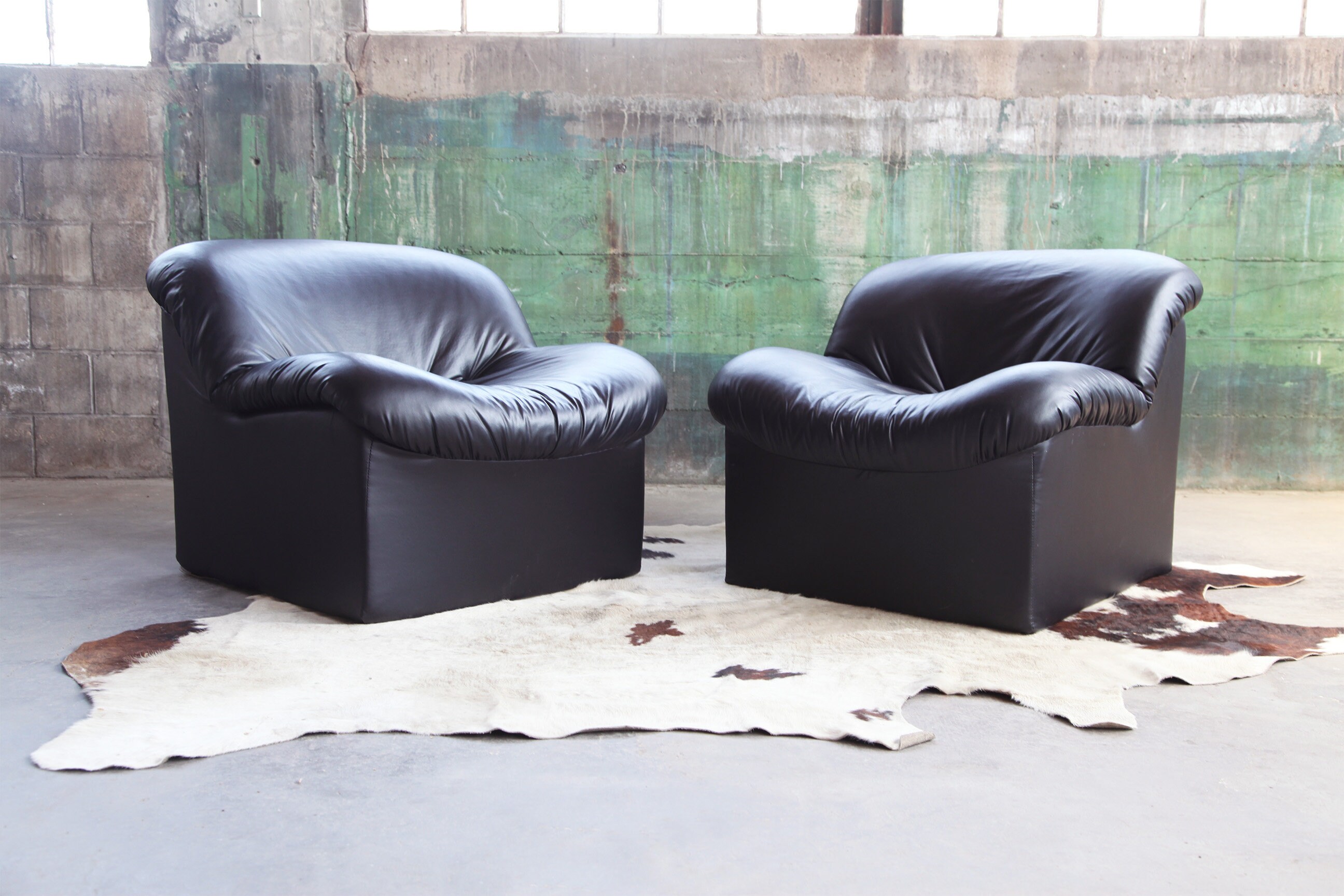 Sold at Auction: A Ligne Roset 'Togo' leather lounge suite, 1970s