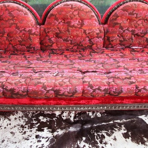 1970s Mid Century Modern Red Velvet Three Seater Plinth Base Sofa in the Style of Adrian Pearsall Strictly Spanish image 8